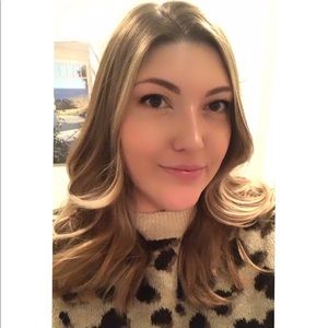 Meet your Posher, Cassy